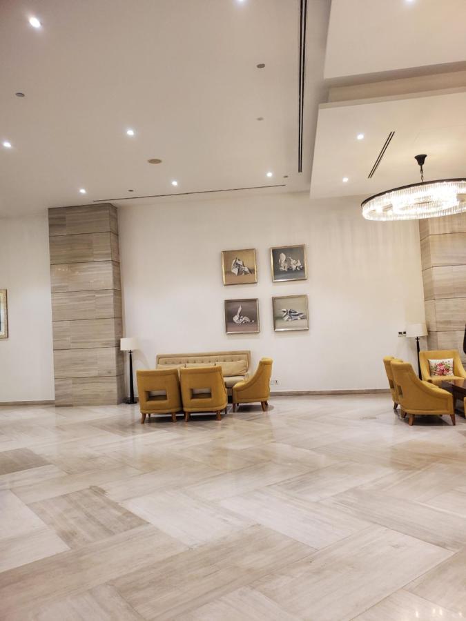 Serenity Suite - One Constitution Ave Islamabad Extérieur photo